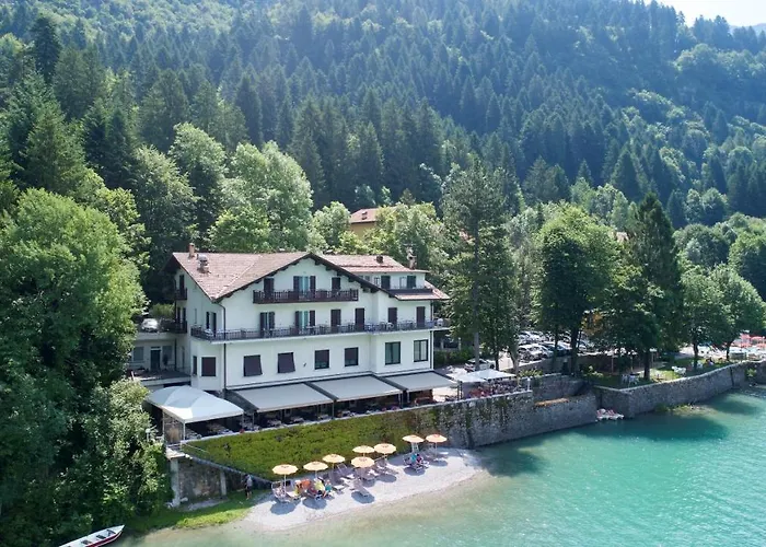 Lago ParkAlbergo